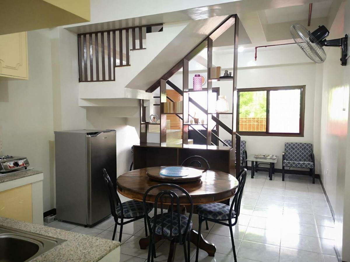 Jdl Residences Hostel Legazpi Buitenkant foto